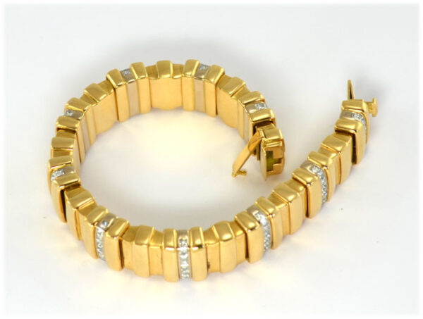 Armband-Gold-mit-Brillanten