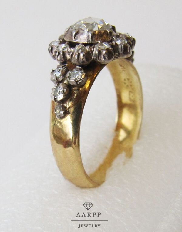 Antiker Ring 916 Gold Rosenschliffdiamanten 1800-Mitte 1900 Jhdt