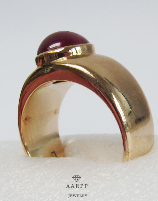 Rubin Cabochon Ring breit RoseGold-01.jpg