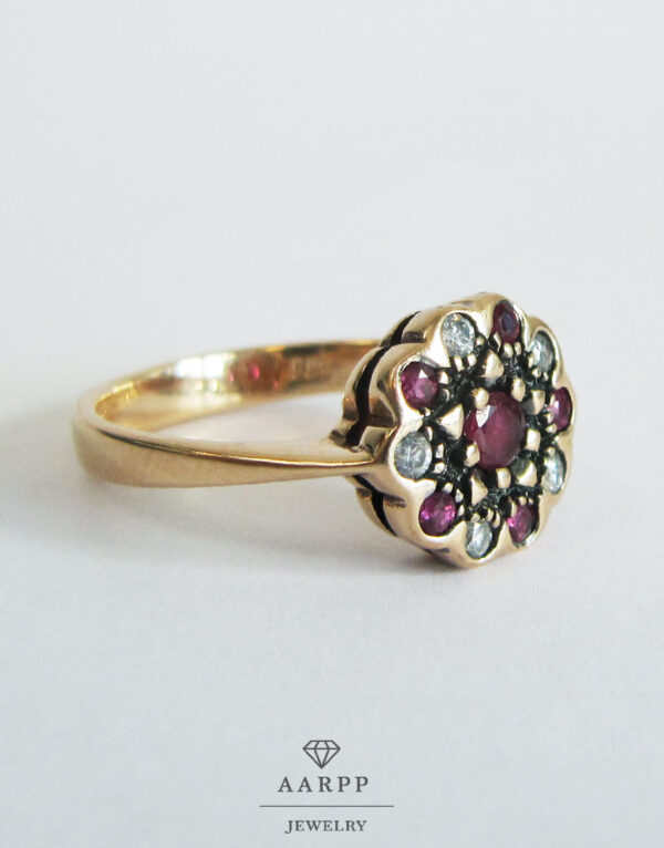 Rubin-Diamant Ring Rosegold 585 in Blütenform mit Zertifikat