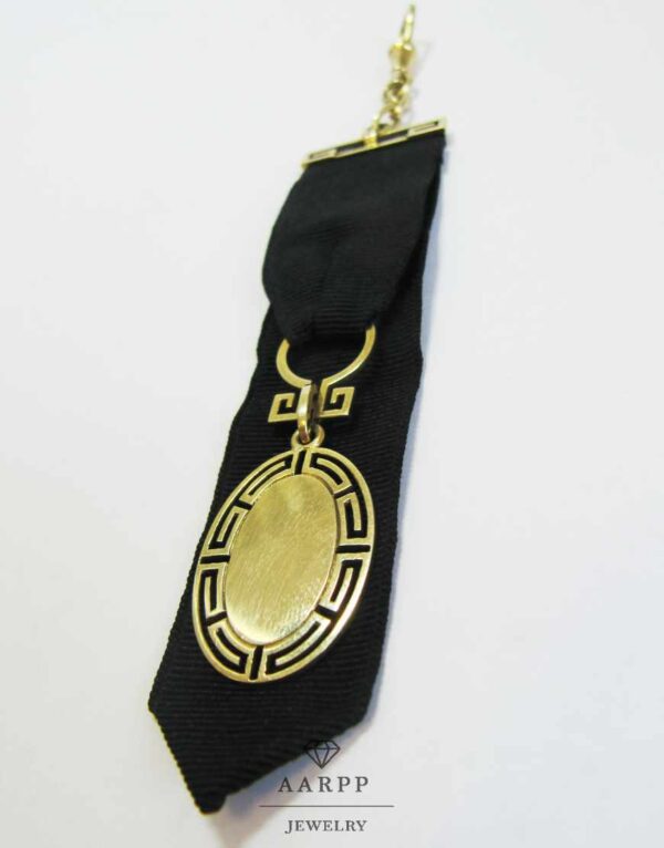 Art Deco 14 Kt Goldanhänger für Gravur Taschenuhranhänger Fob Chain an schwarzem Band