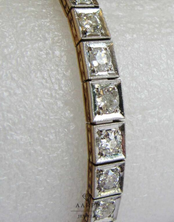 Feines 700 Gold Art Deco Armband mit Diamanten in Platinfassung
