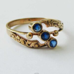 Antiker Jugendstil Ring 14K Rotgold mit saphirfarblauem Glasstein Gr. 50.5