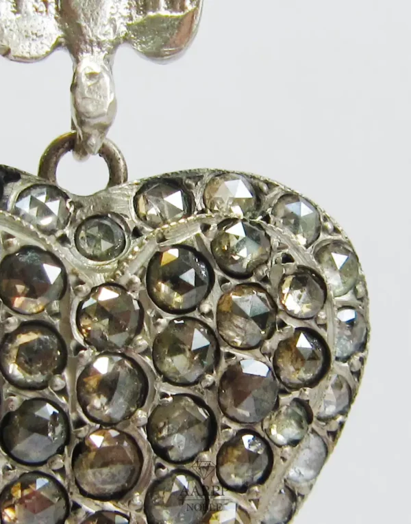 Antiker viktorianischer Diamant Herz Anhänger mit Rosenschliff Diamanten ca 5.9ct