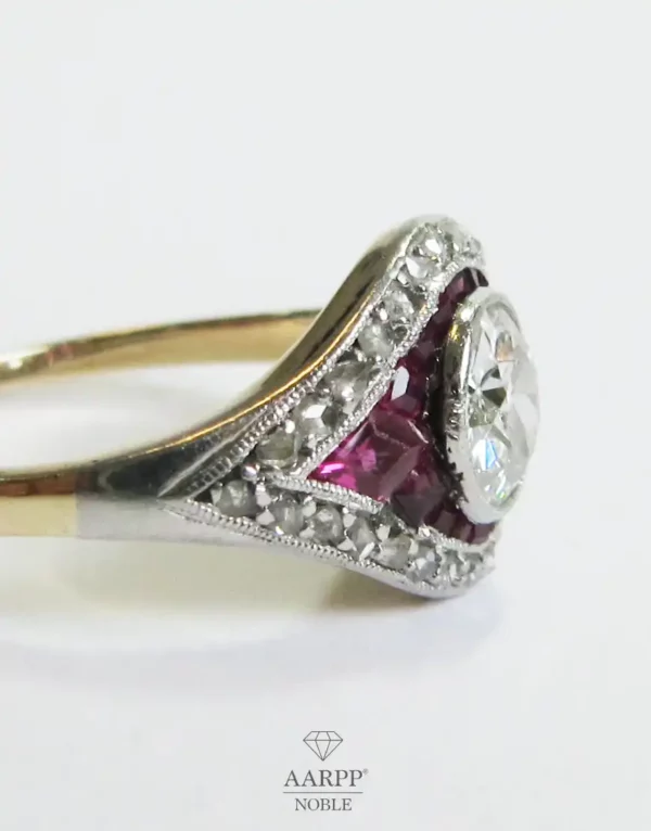 Art Deco Platin Gelbgold Rubin Diamant Ring ca 0.96 ct Gr. 52.5